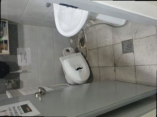 서대문구 하수구막힘 세척 후 물이 원활하게 내려가고 주변이 정돈된 배수구 상태