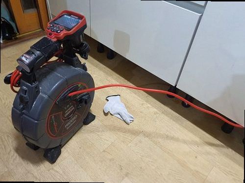 서대문구 현저동 하수구막힘 배수 지연과 역류 흔적을 확인하는 현장 점검 모습